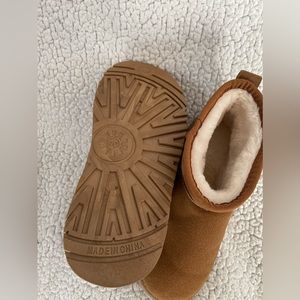 Boots -platform. New never worn